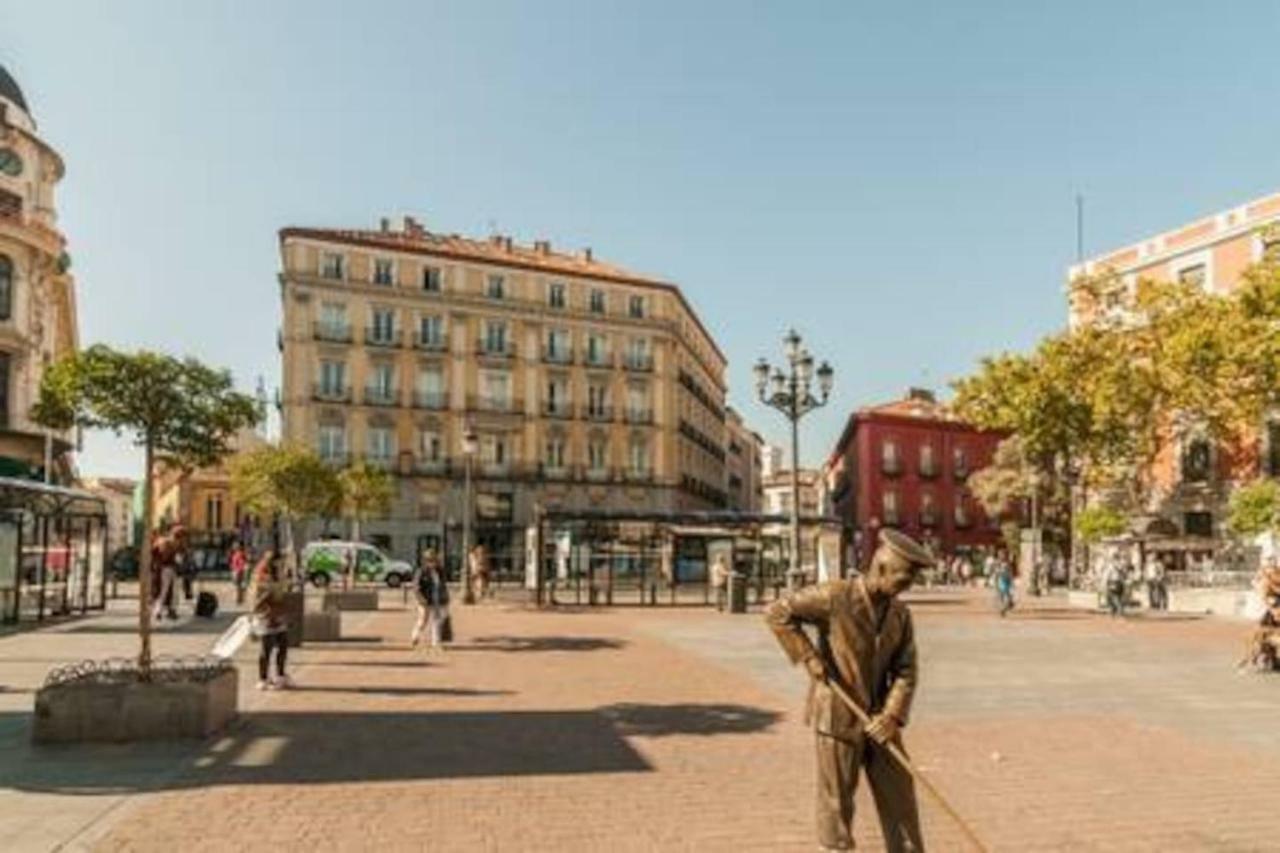 Centric Plaza Mayor Madrid Eksteriør billede